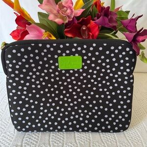Kate Spade like new IPad padded zip case